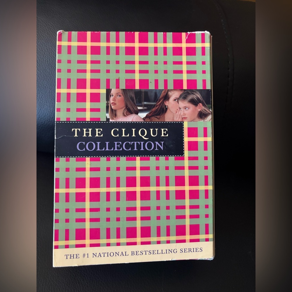 The Clique Collection Book Set